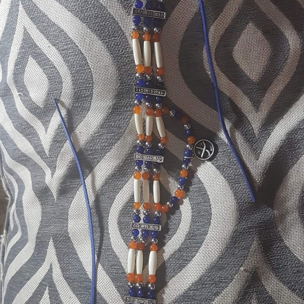 Handmade choker - hockey fan